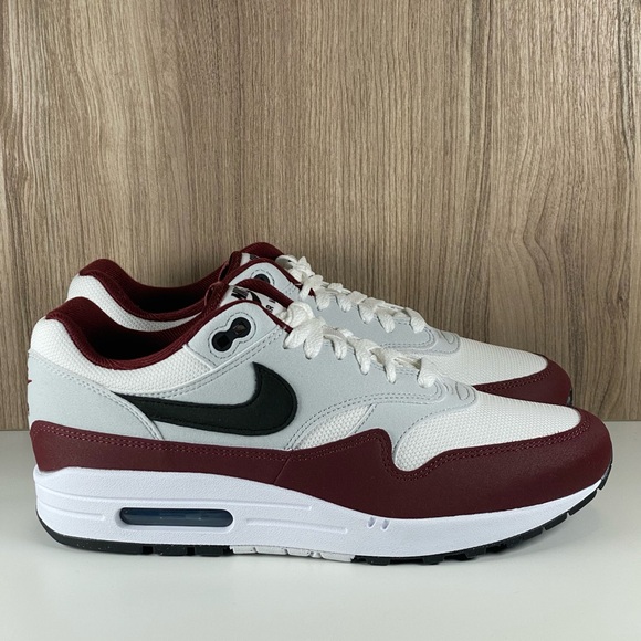 Nike Air Max 1 Low Dark Team Red FD9082-106 Men's Size 8.5 / Women’s Size 10 - Picture 1 of 10